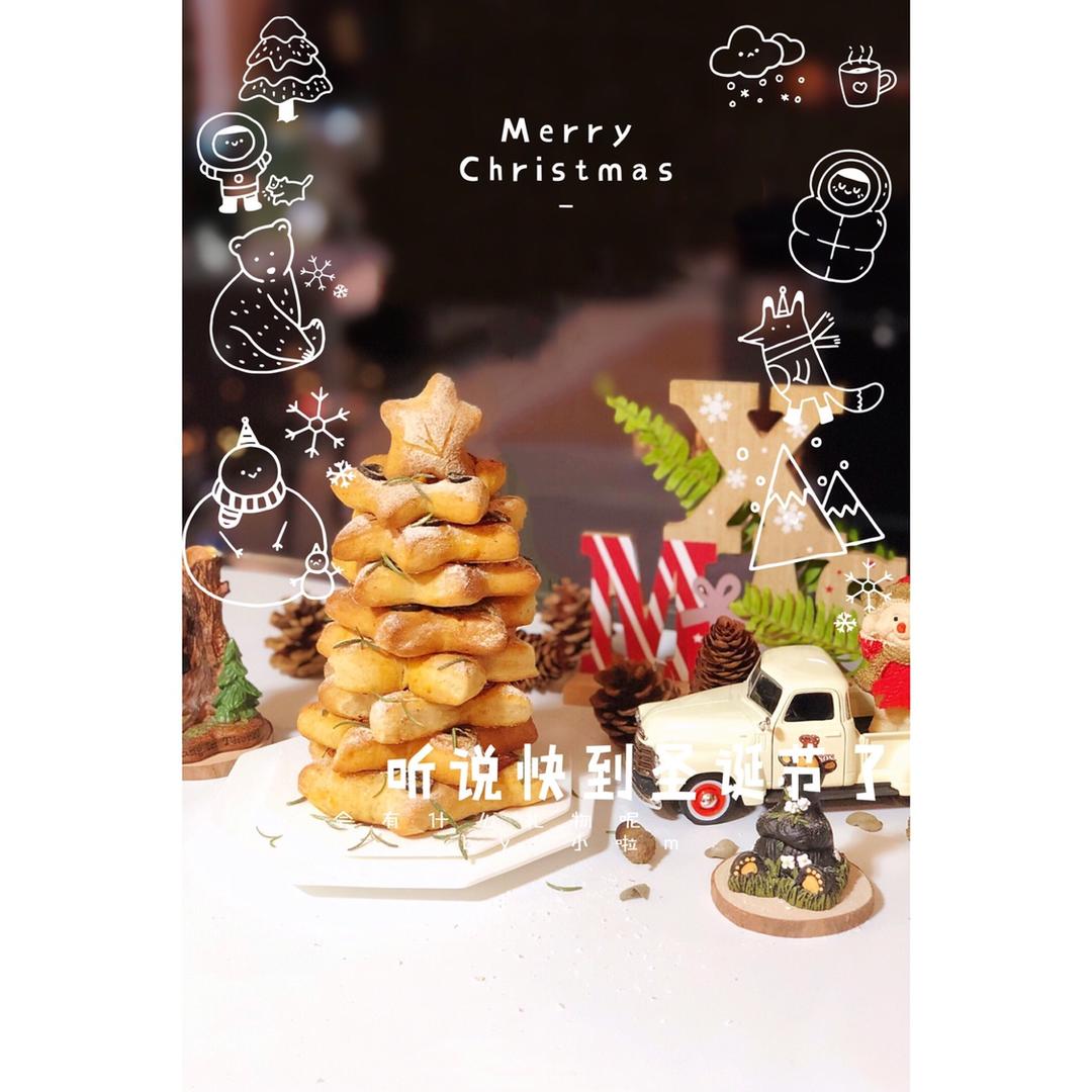 圣诞树·佛卡夏面包