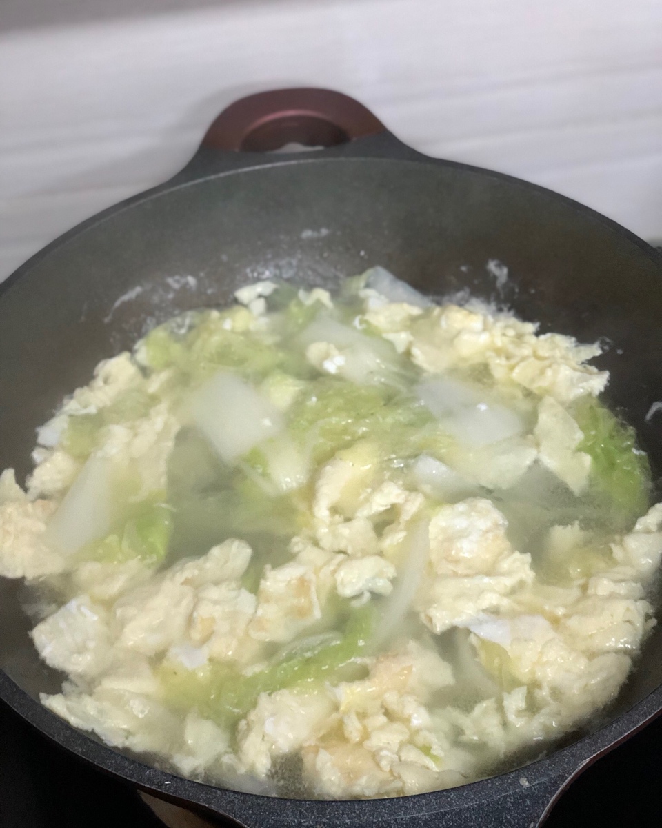 鸡蛋白菜汤(泡蛋白汤)