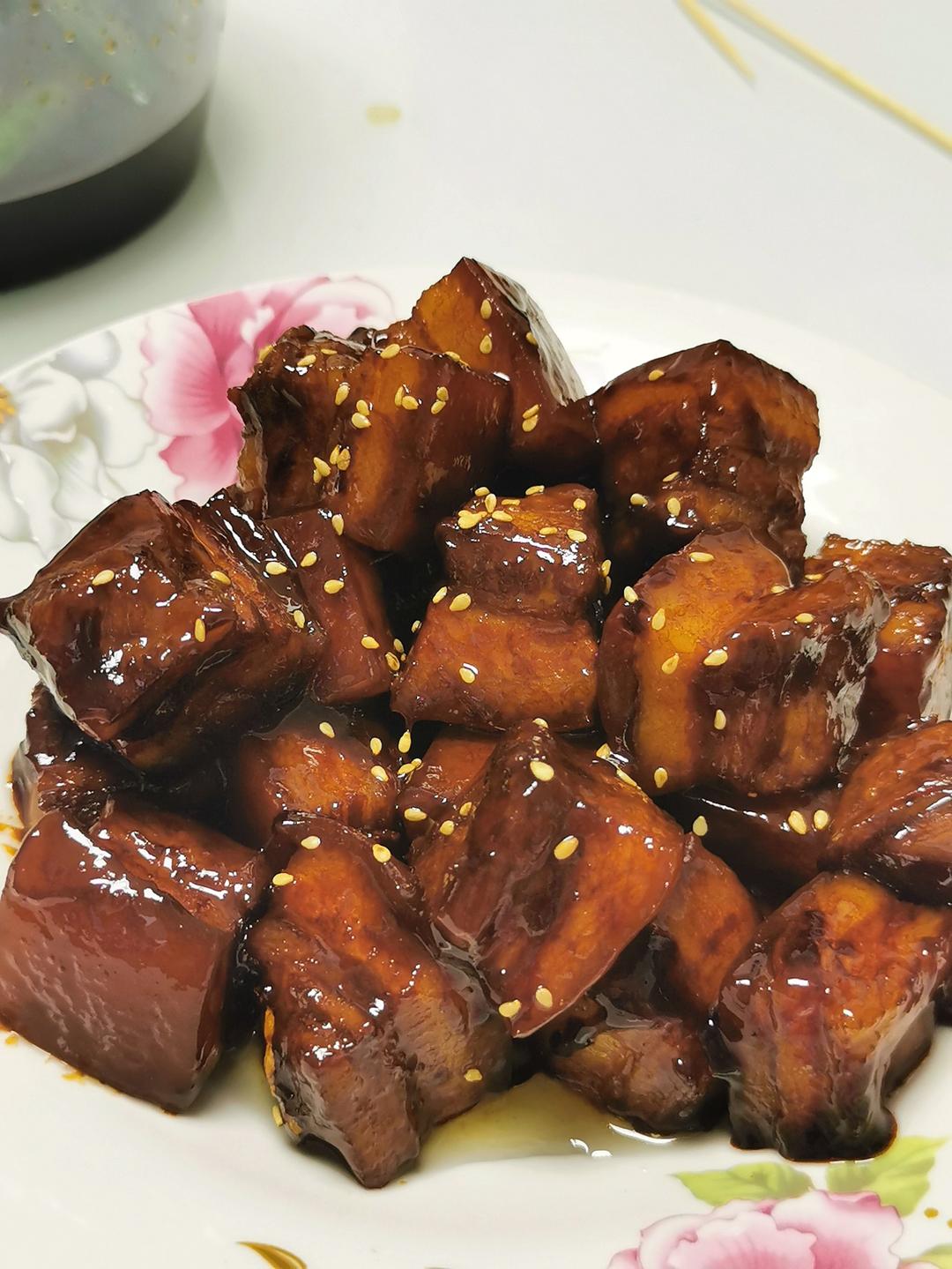 私房红烧肉 垂涎三尺软糯无比