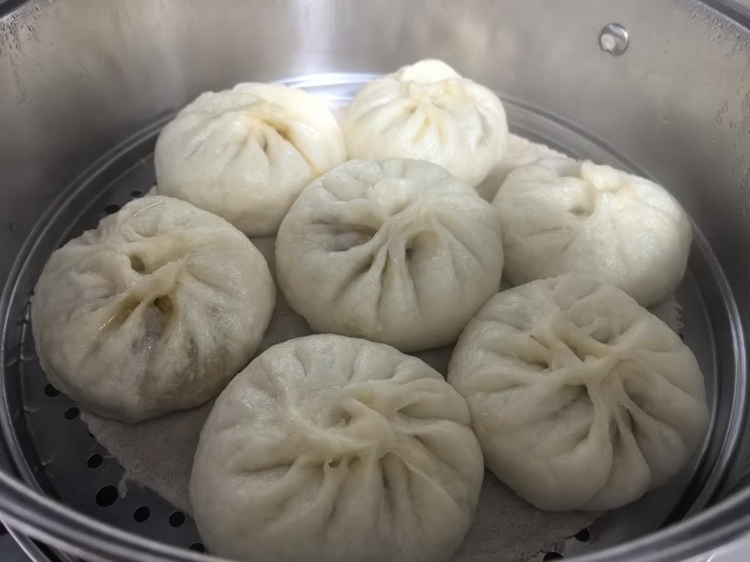 豆腐白菜粉条肉沫包子