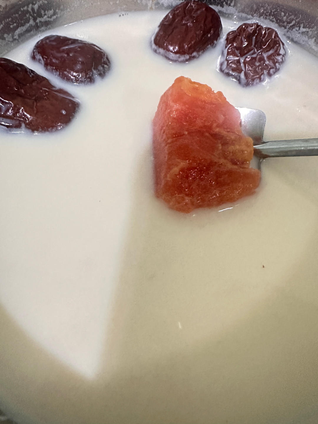 自制木瓜炖牛奶| 滋补养颜能喝出来牛奶肌哦