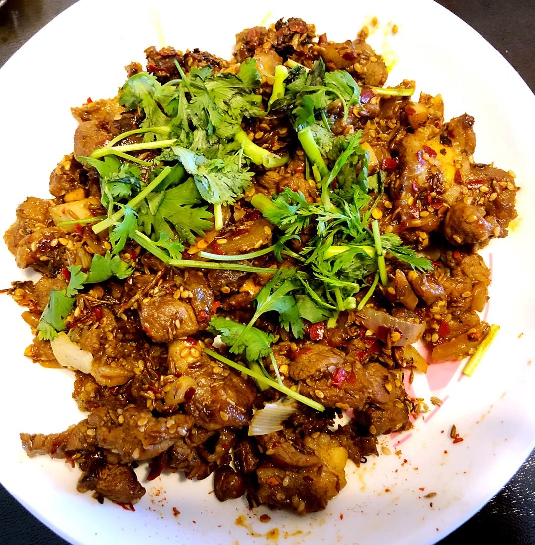 落雨的晴空做的孜然羊肉