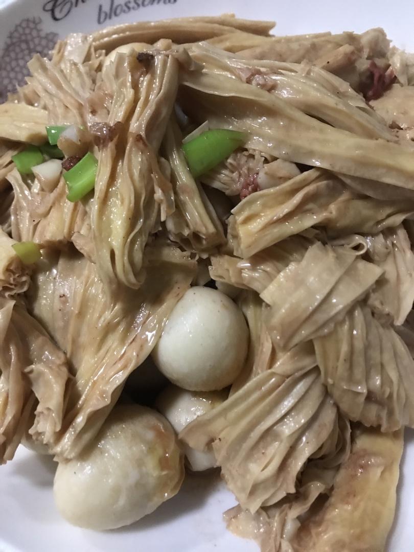 南乳腐竹烧油豆腐