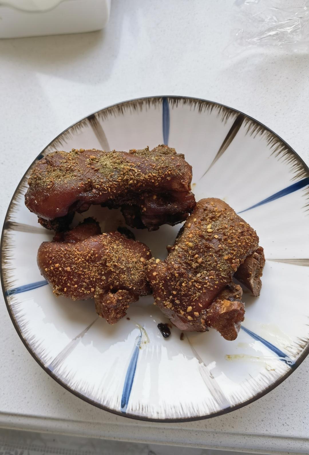红烧猪蹄，酱香味，超级过嘴瘾的卤猪蹄