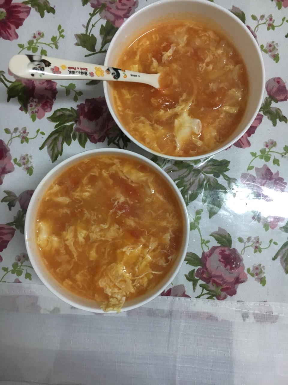 西红柿鸡蛋疙瘩汤