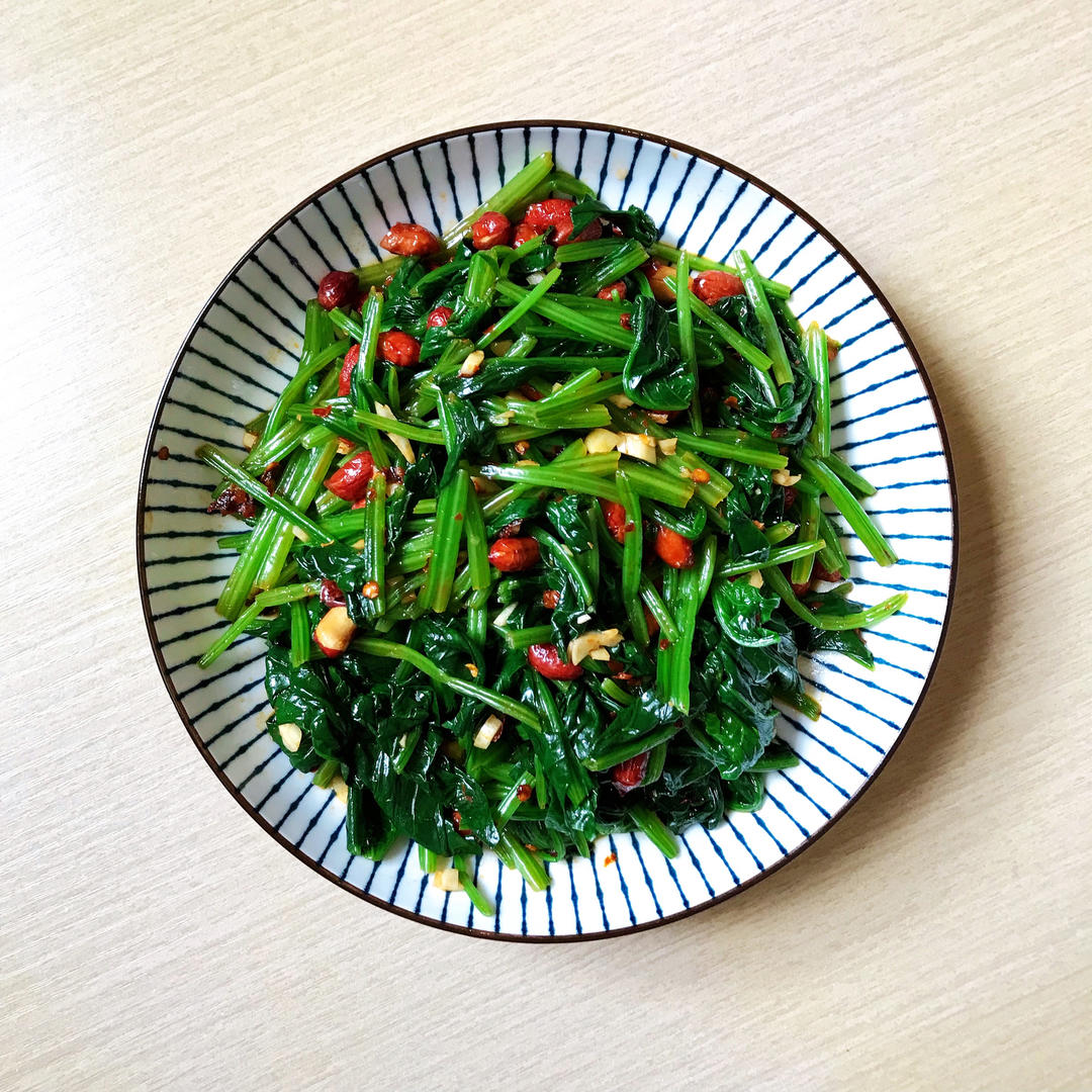 果仁菠菜