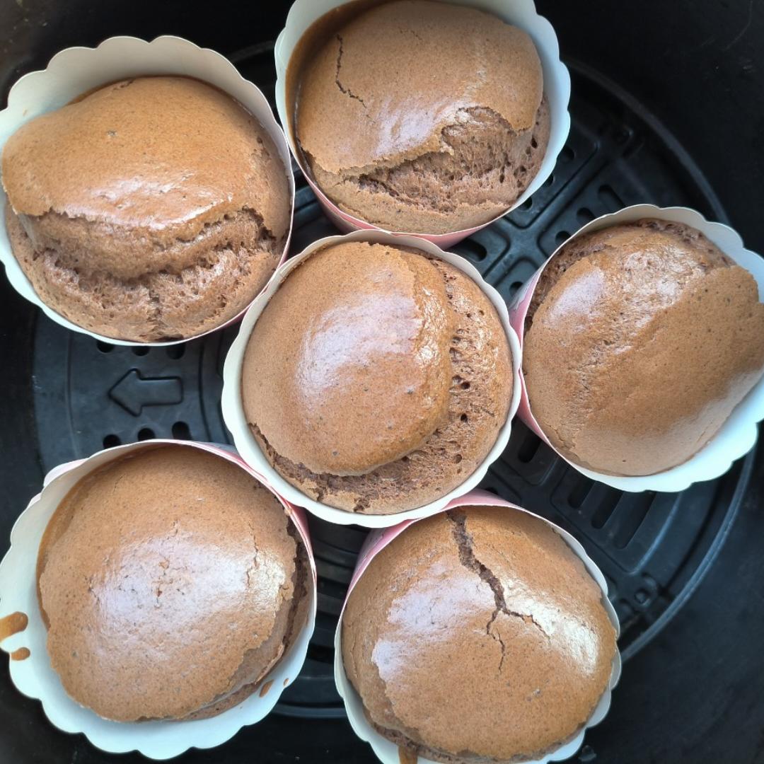 空气炸锅蛋糕 戚风（6寸超详细打蛋/脱模步骤）