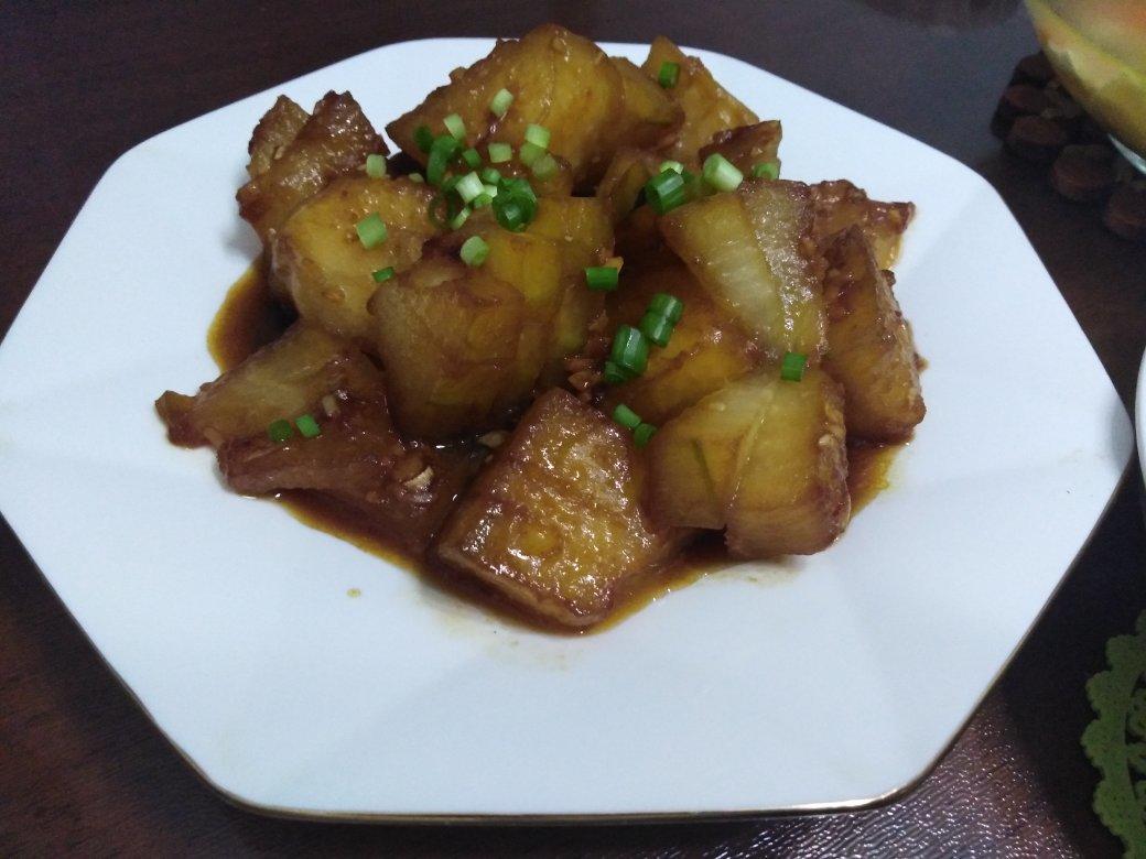 红烧冬瓜最完美做法，不加一滴水，瞬间秒杀红烧肉
