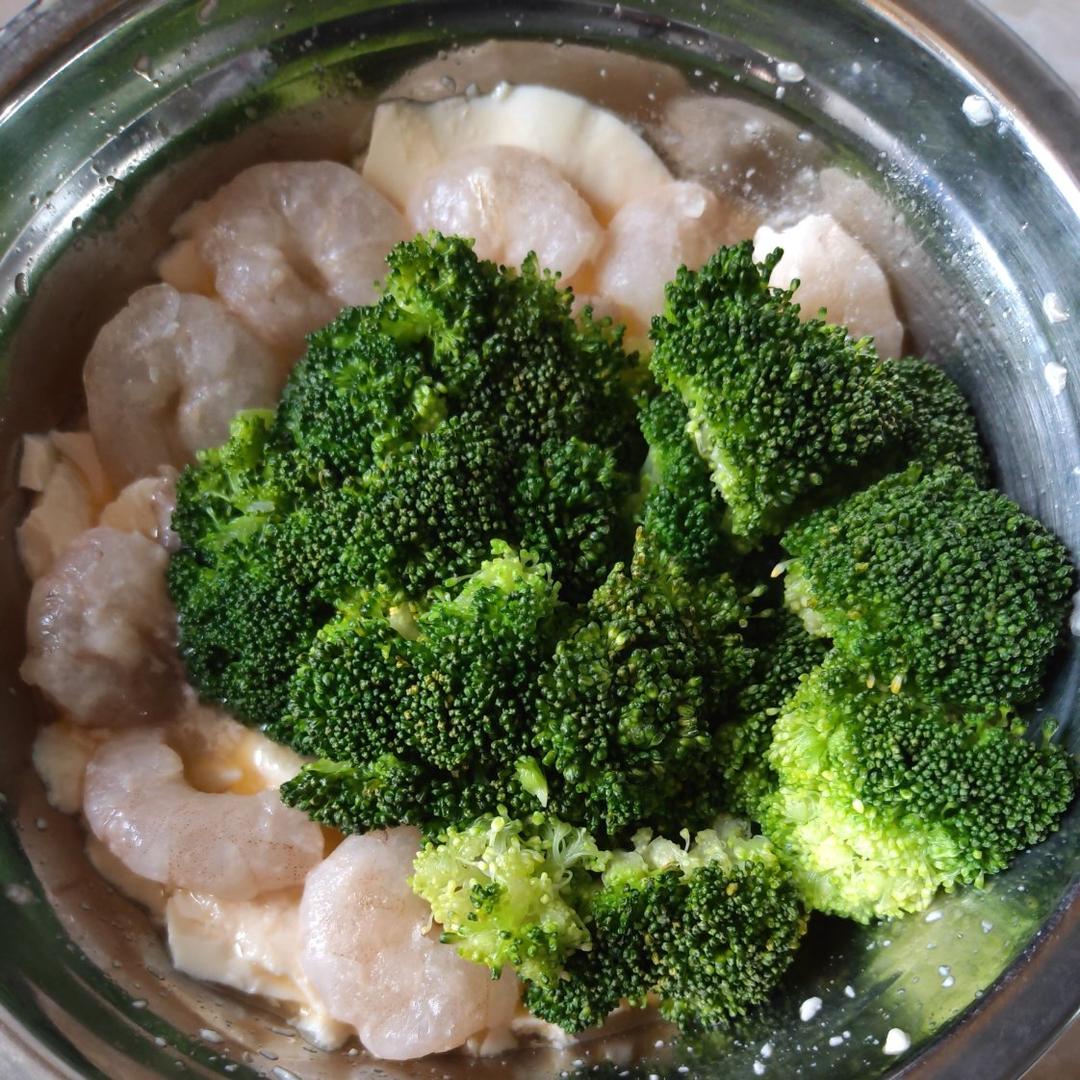 西兰花虾仁内酯豆腐蒸蛋，减脂餐