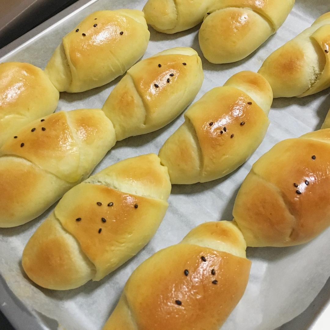 肉松面包：春日里的第一款DIY面包