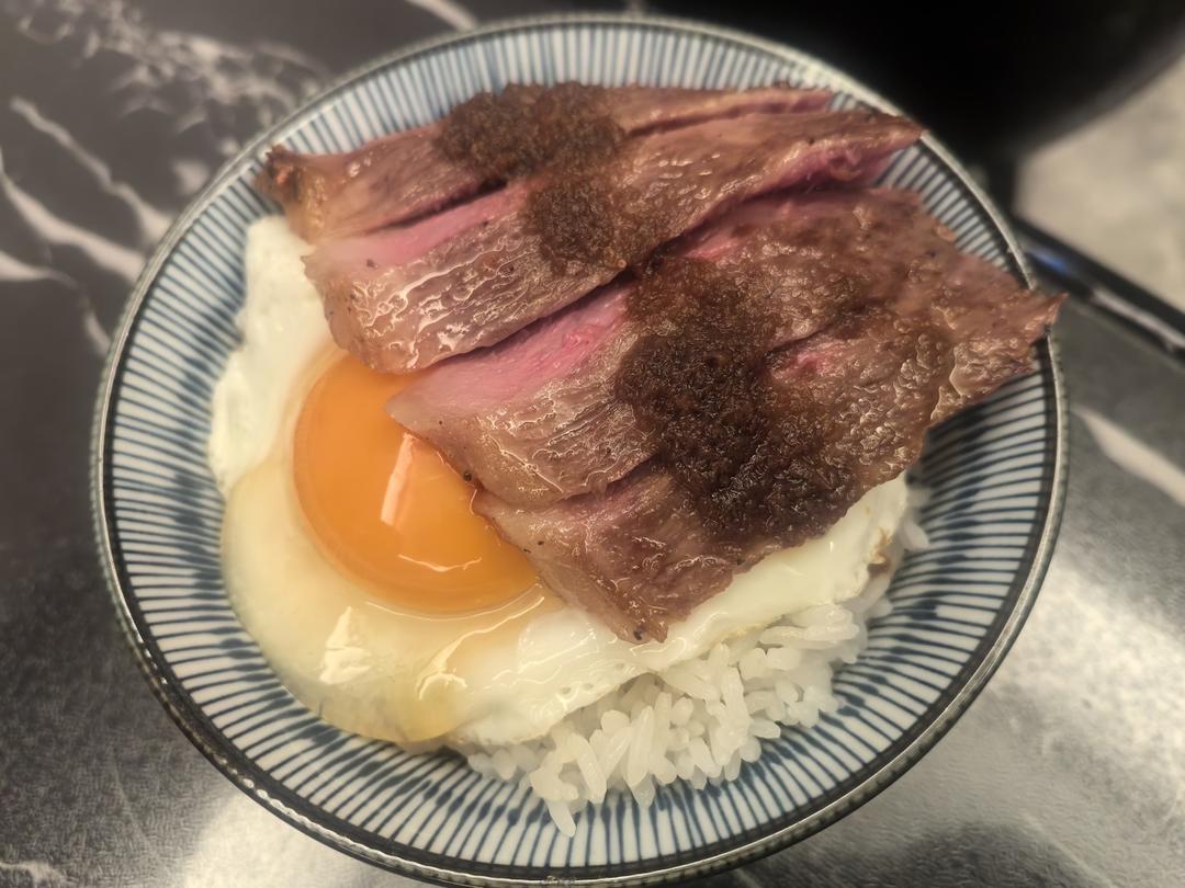 【0251】如何煎牛排（做一碗奢侈的和牛丼） <302小厨房>