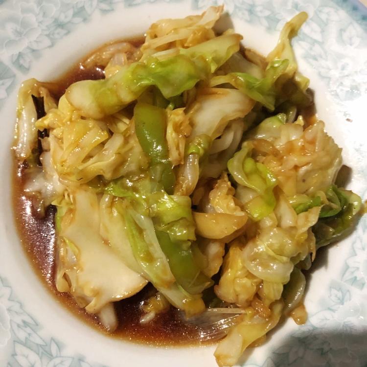 爆好吃的手撕包菜