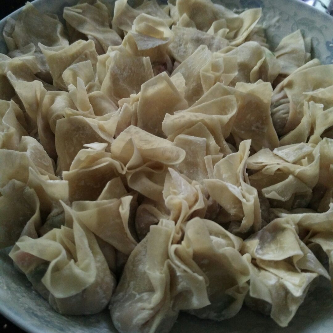皮薄馅大小馄饨