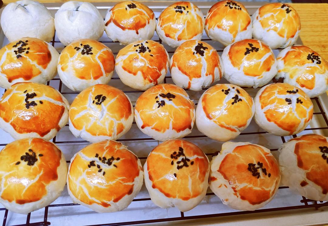 免揉免松弛超快手不破酥不混酥的蛋黄酥—新手一看包会