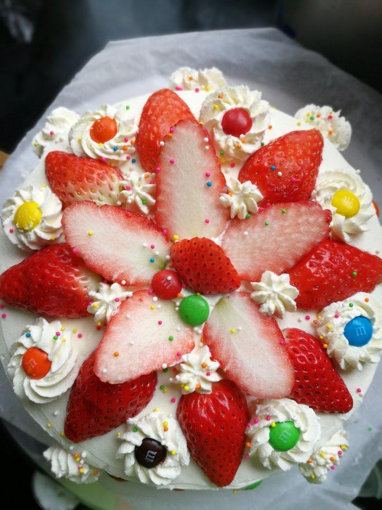 烤箱做蛋糕（戚风蛋糕的做法）