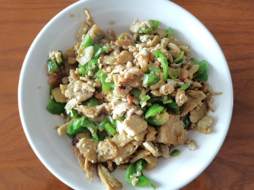 炒臭豆腐