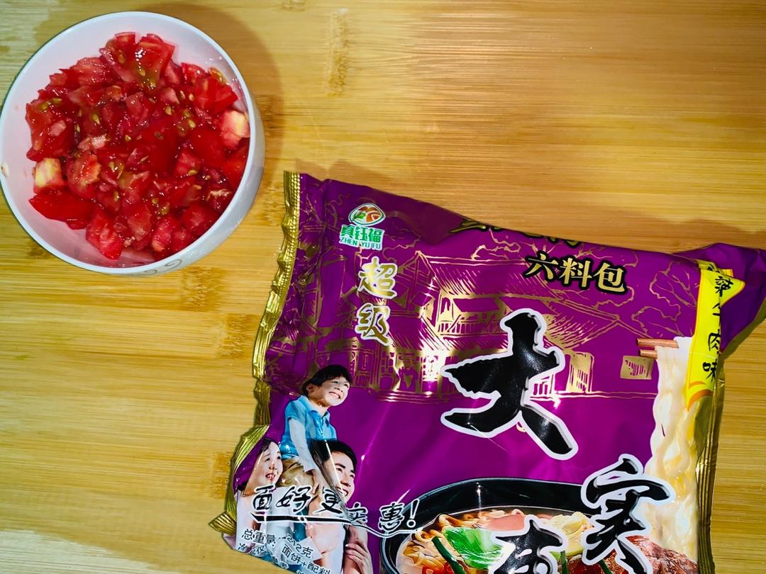 张云雷版煮泡面  好吃的西红柿煮方便面