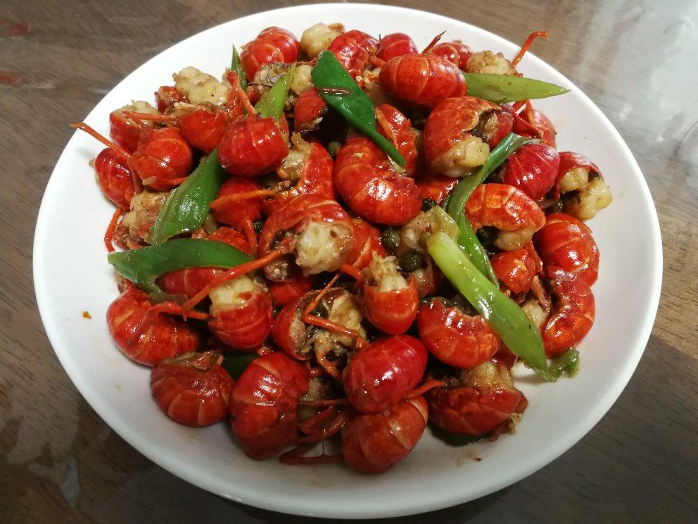 厨师长教你：“麻辣小龙虾”的家常做法 ,好吃的停不下来