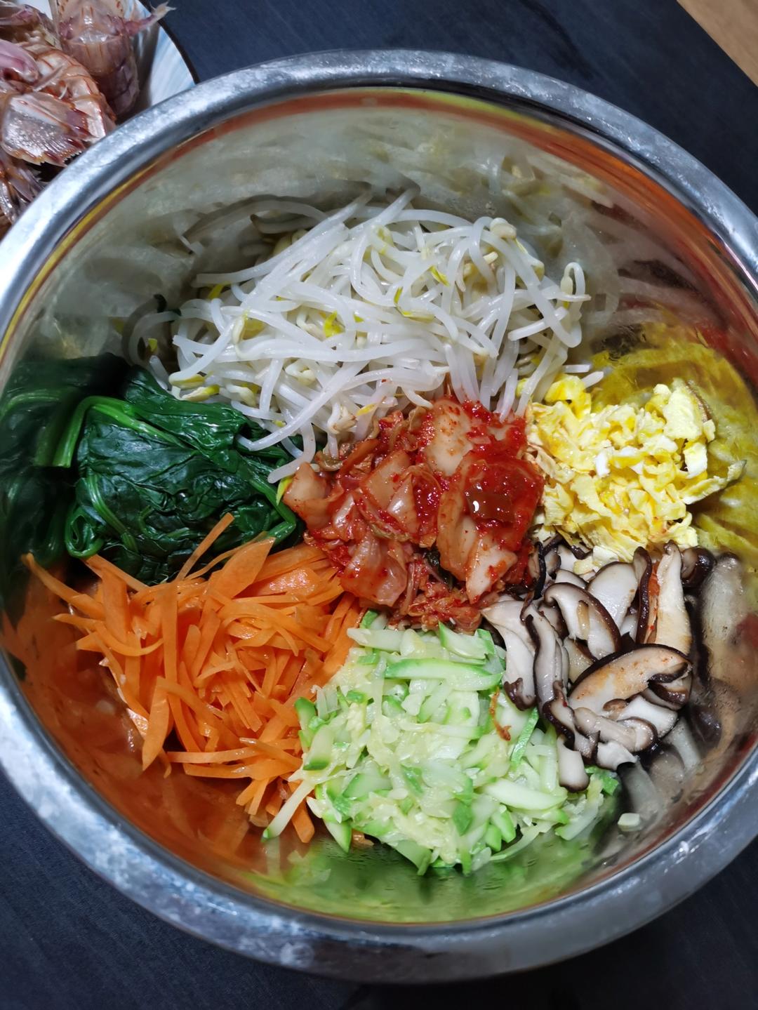 超健康的低脂蔬菜拌饭