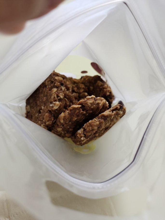 素食:有机燕麦芝麻大饼干