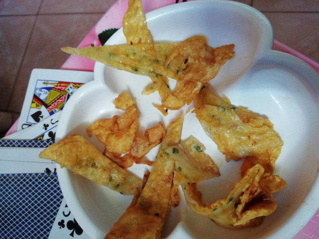 鸡蛋葱油饼                  （更新饼坯保存方法）