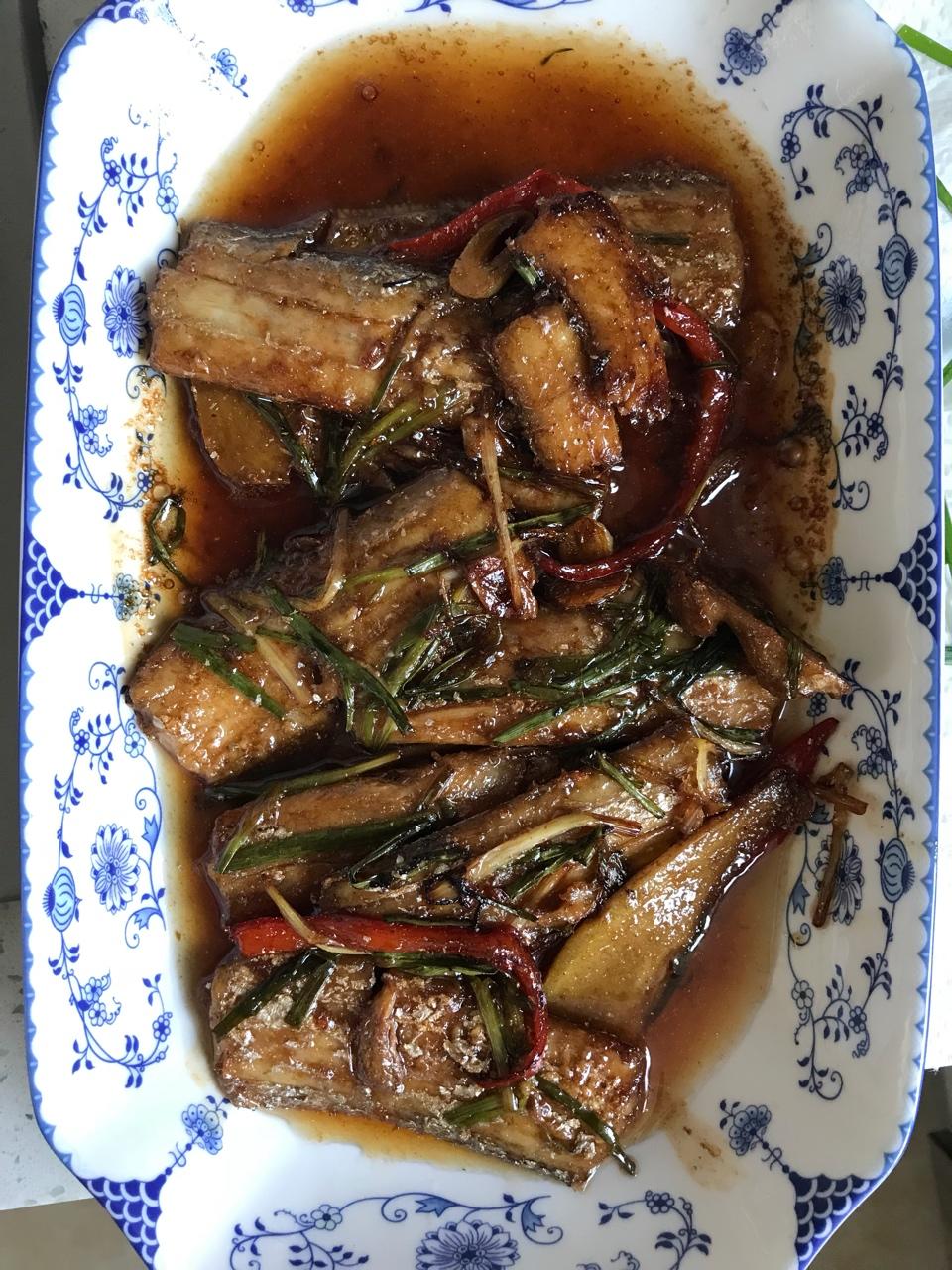 红烧带鱼