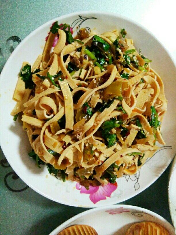 炝拌干豆腐丝
