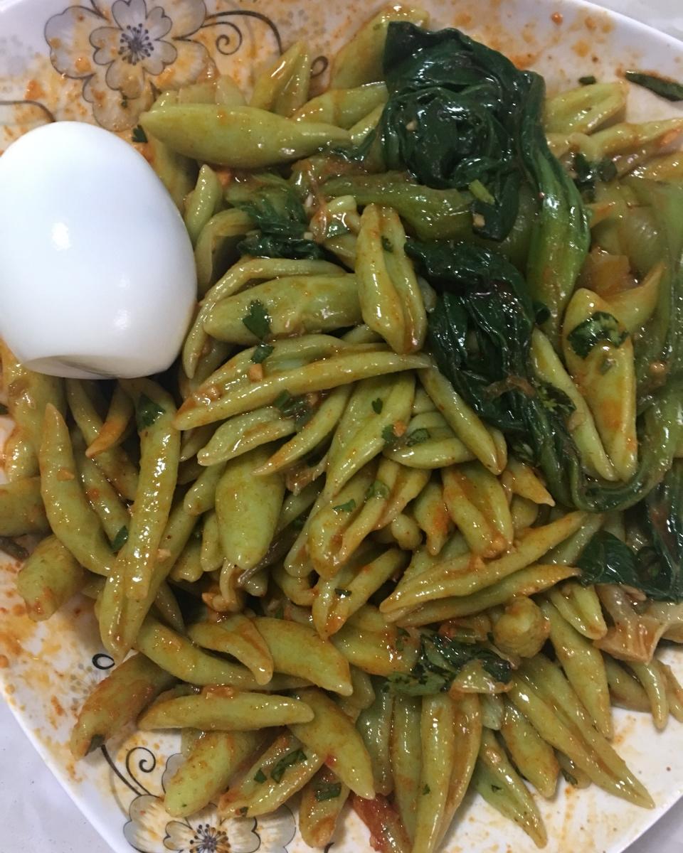 堂妈小厨——菠菜汁剪刀面