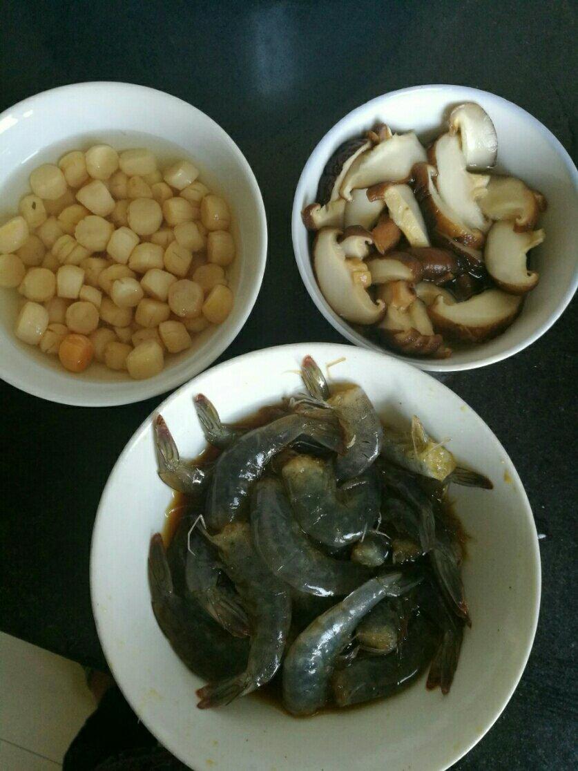 海鲜粥（潮汕砂锅粥）