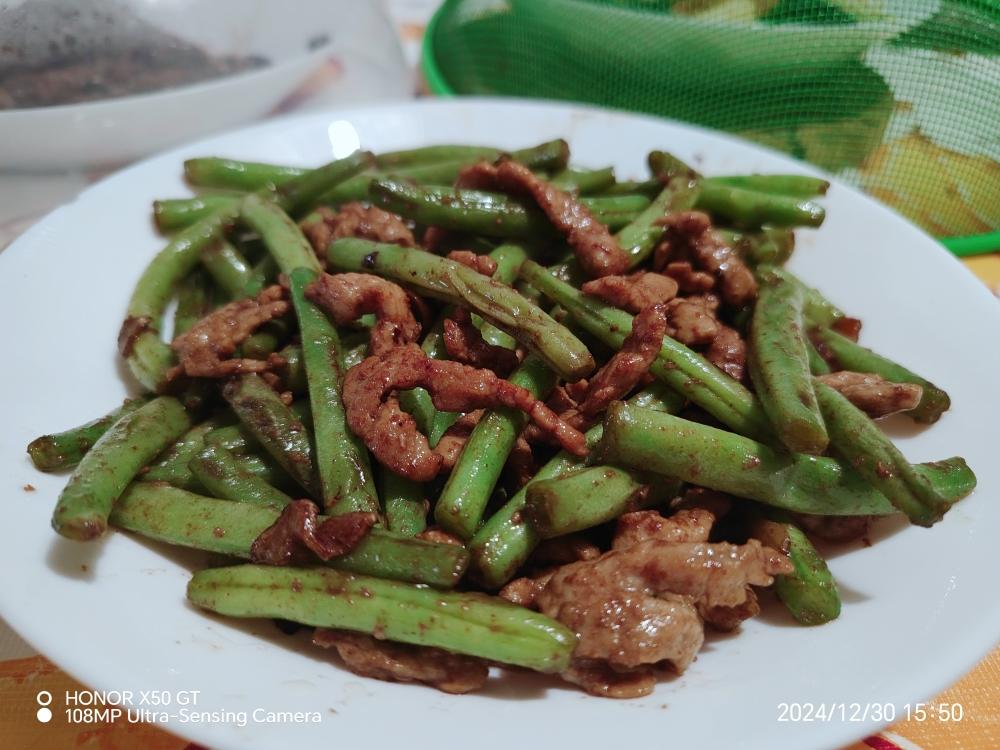豆角炒肉丝