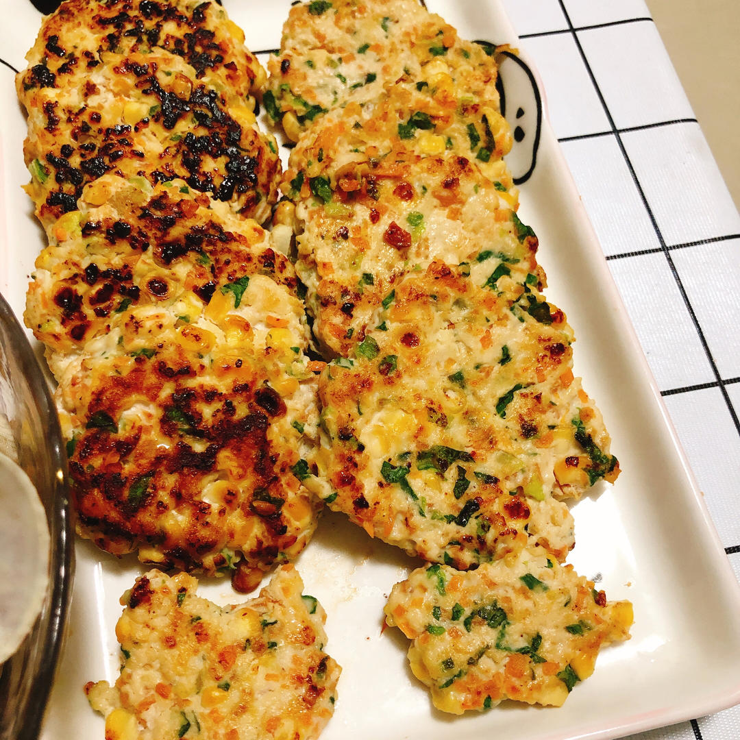 低卡蔬菜鸡胸肉饼
