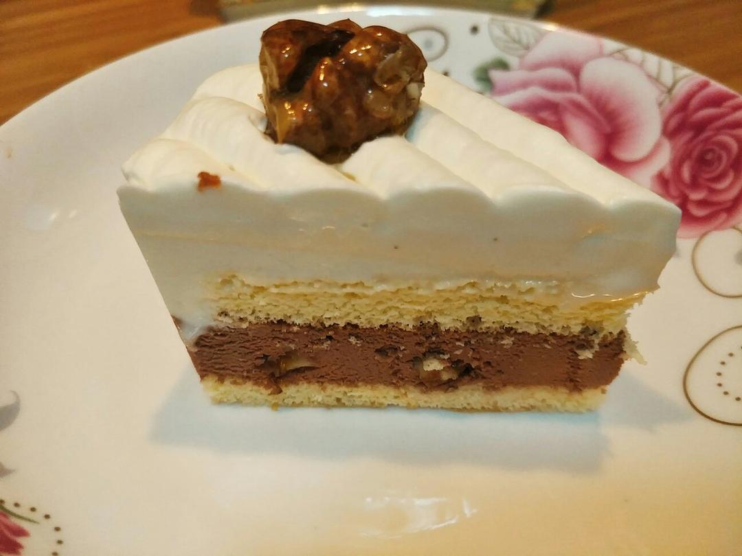 焦糖核桃椰奶慕斯（视频菜谱）