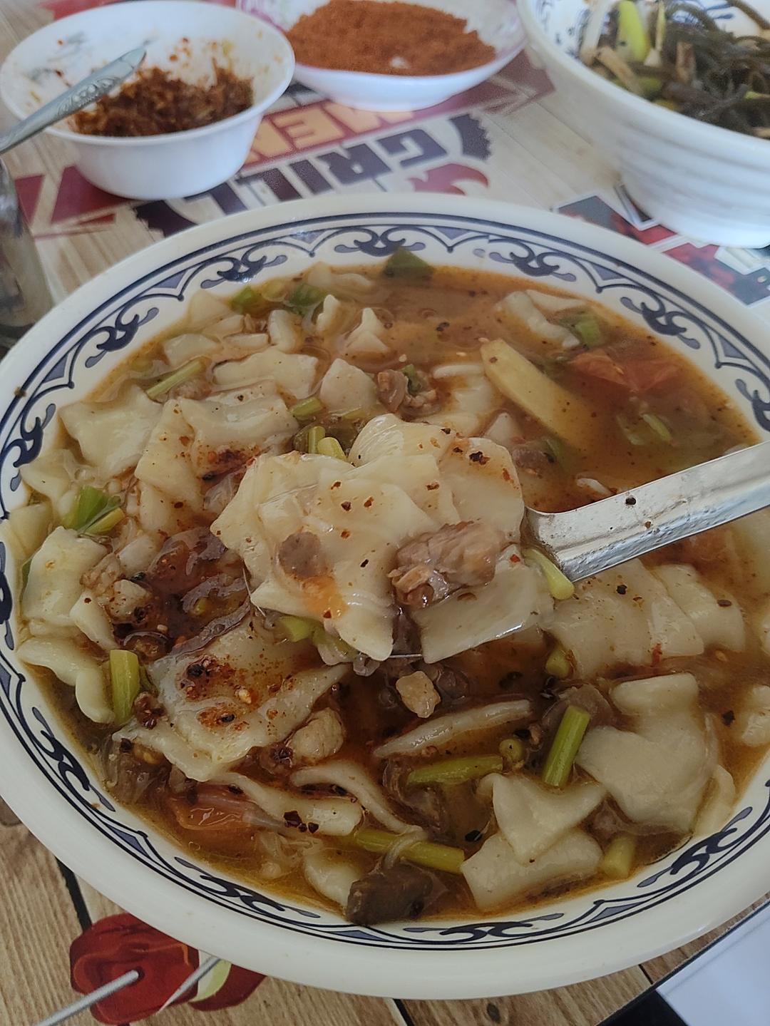 手工揪羊肉面片