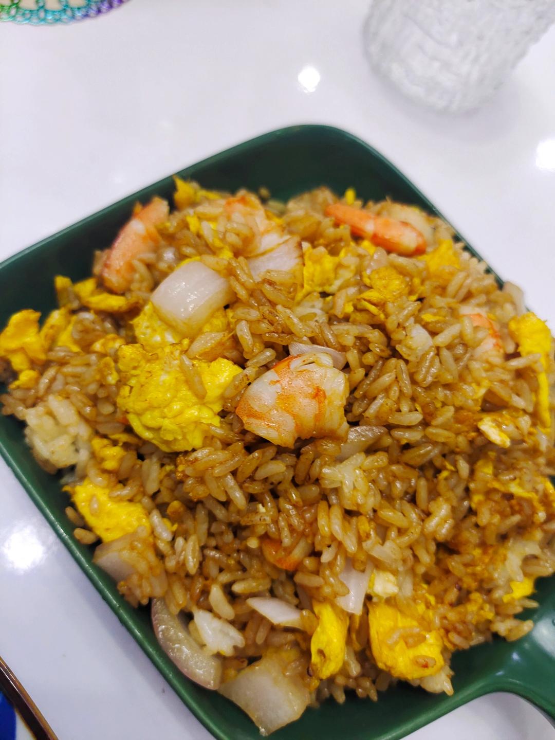 虾仁炒饭