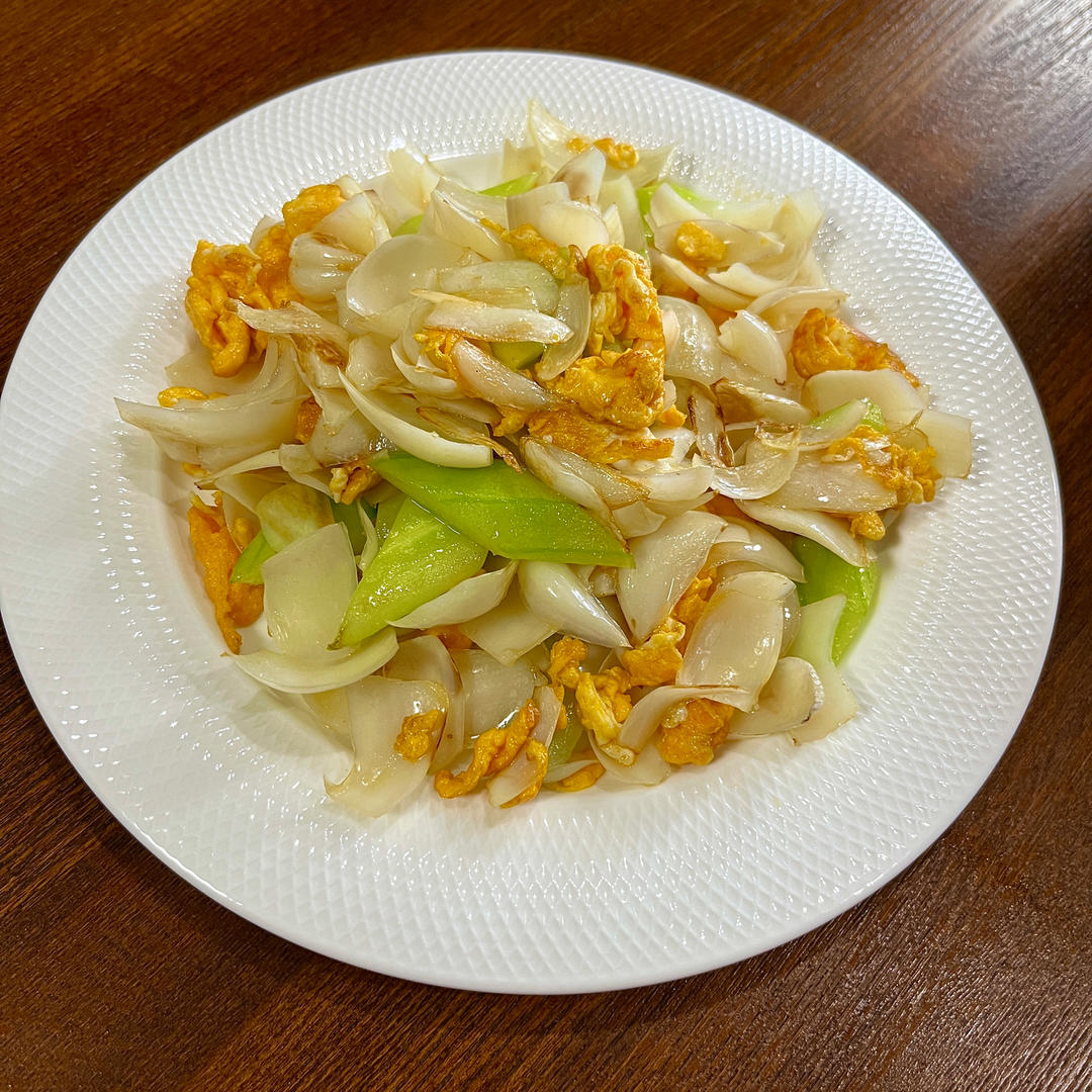 百合炒鸡蛋