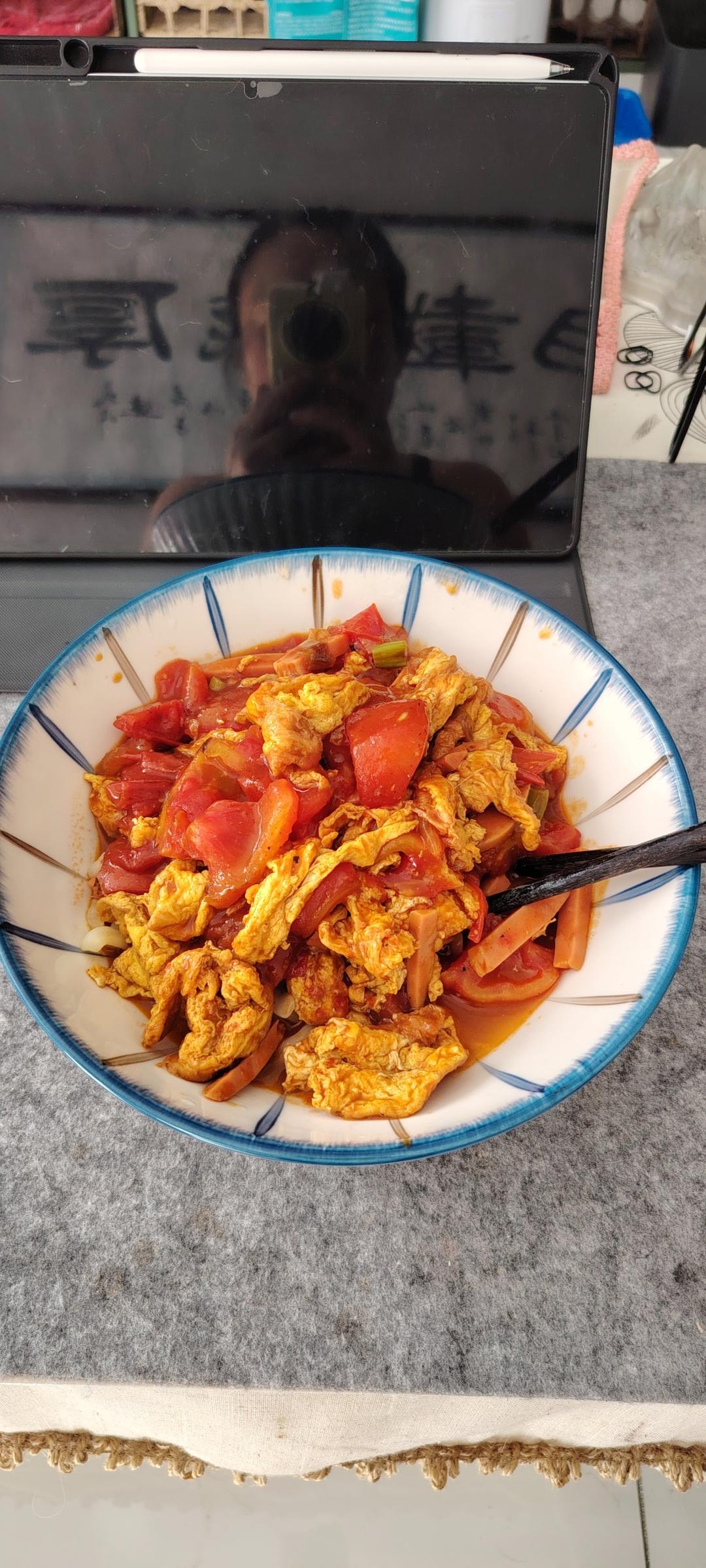 西红柿鸡蛋鸡蛋打卤面