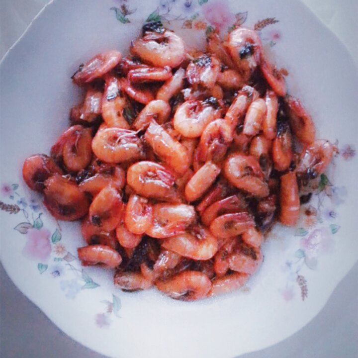 油爆河虾