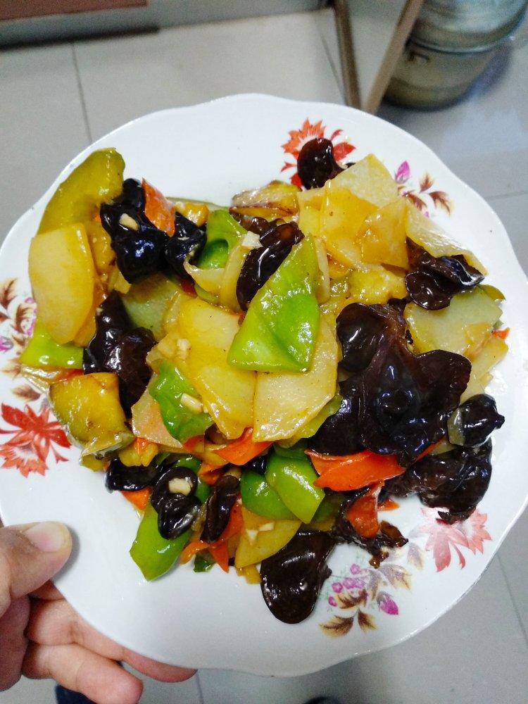 家常地三鲜