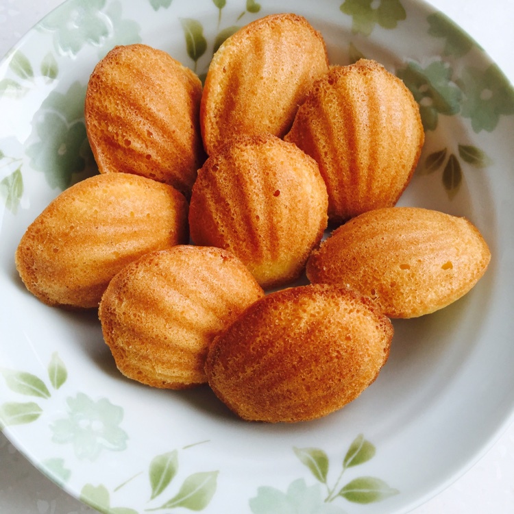 葱葱congcong做的玛德琳蛋糕