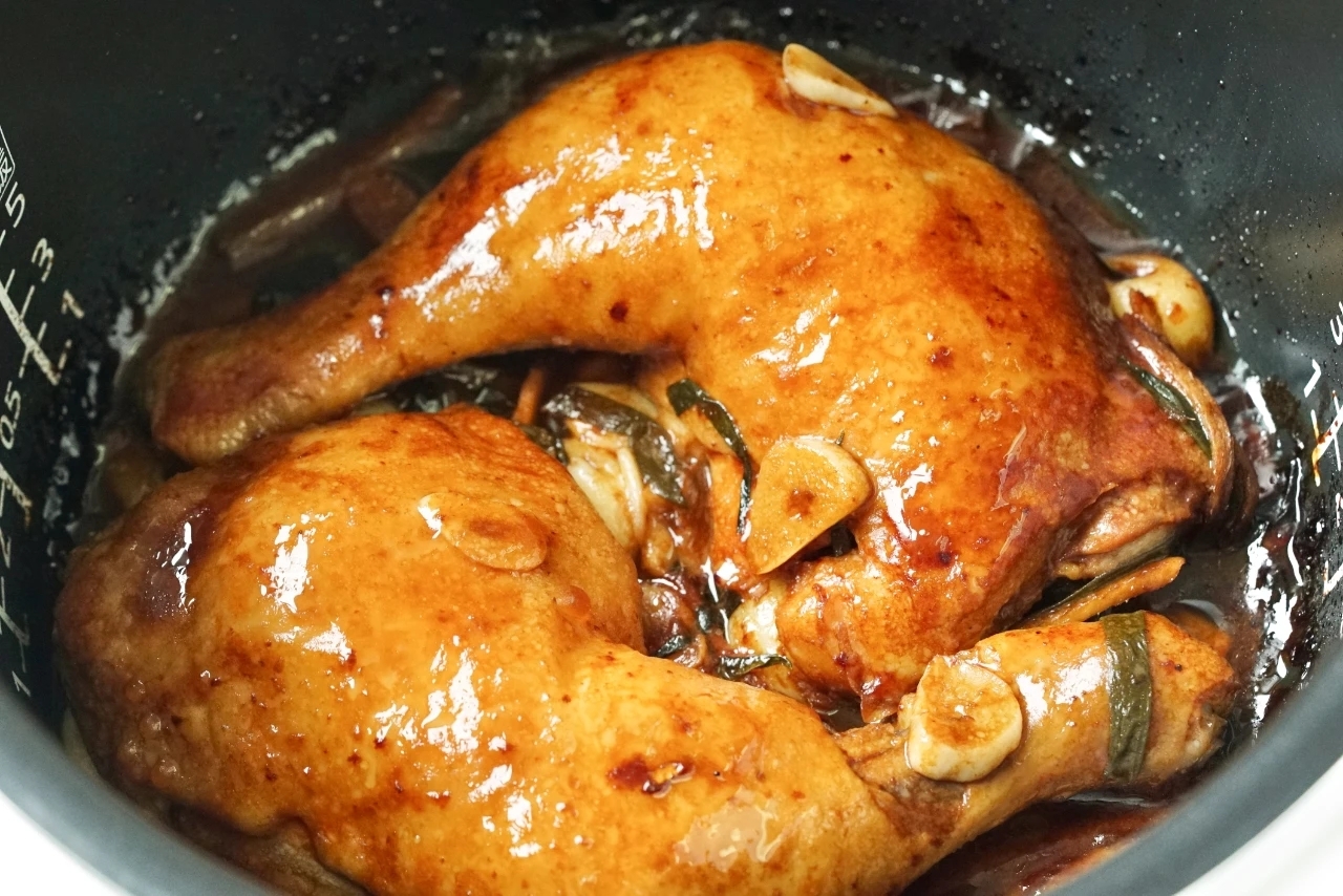 电饭煲版“窑鸡”的做法 步骤6