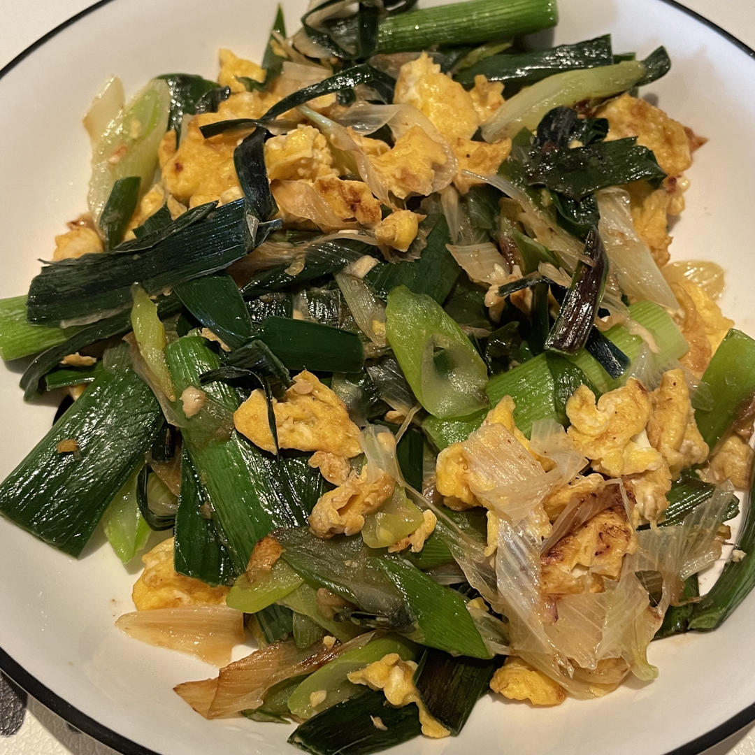 蒜苗炒鸡蛋