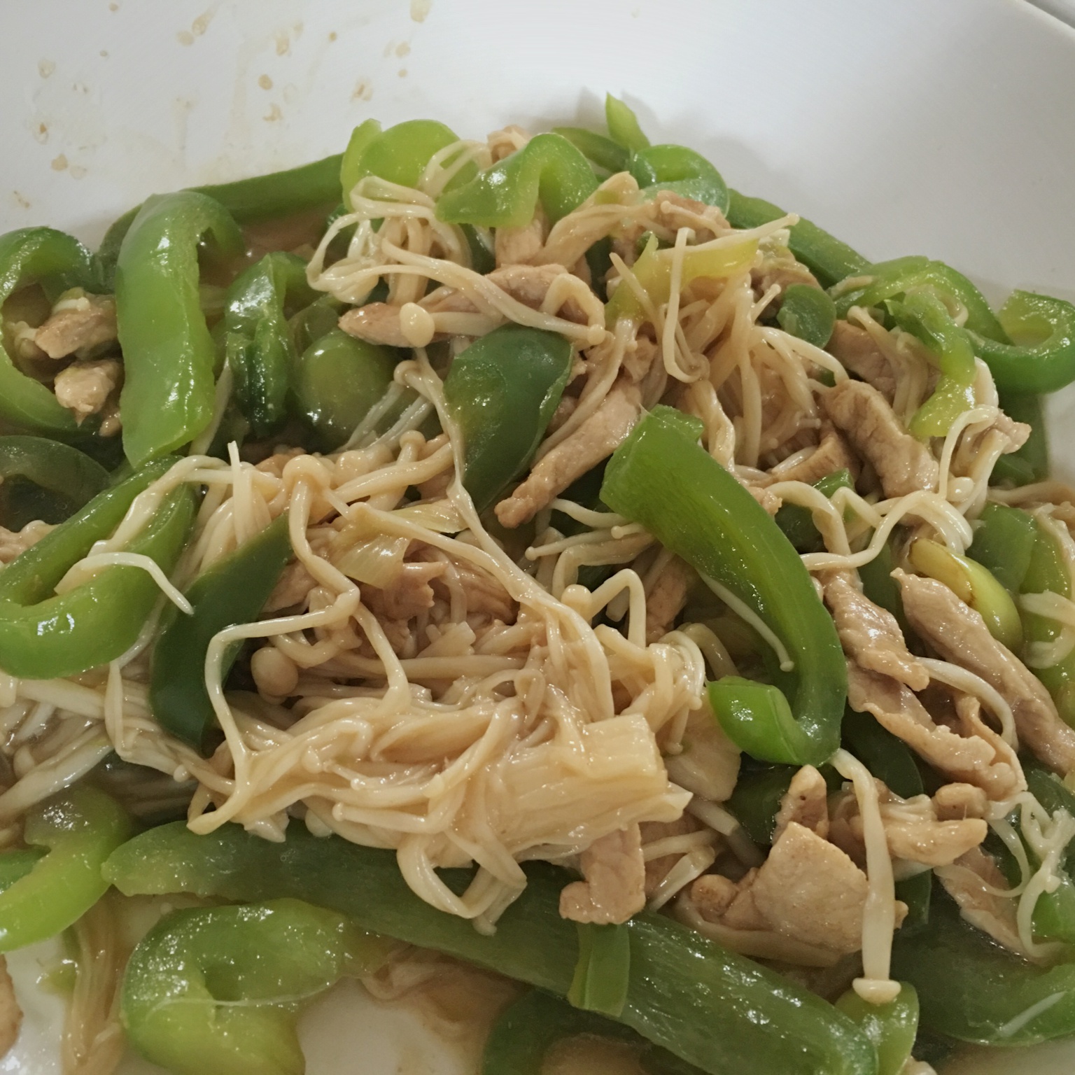 金针菇青椒肉丝