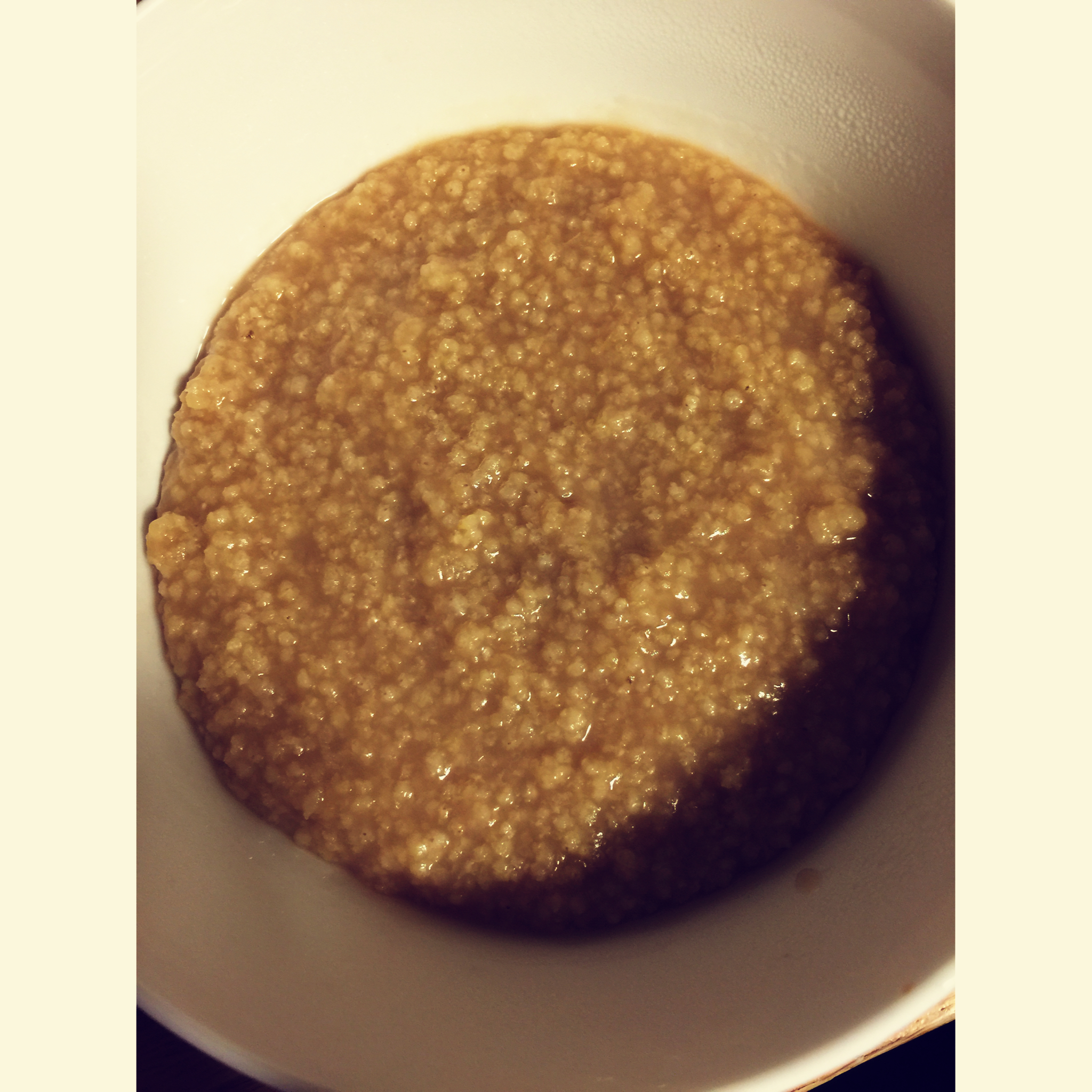 松仁核桃小米粥