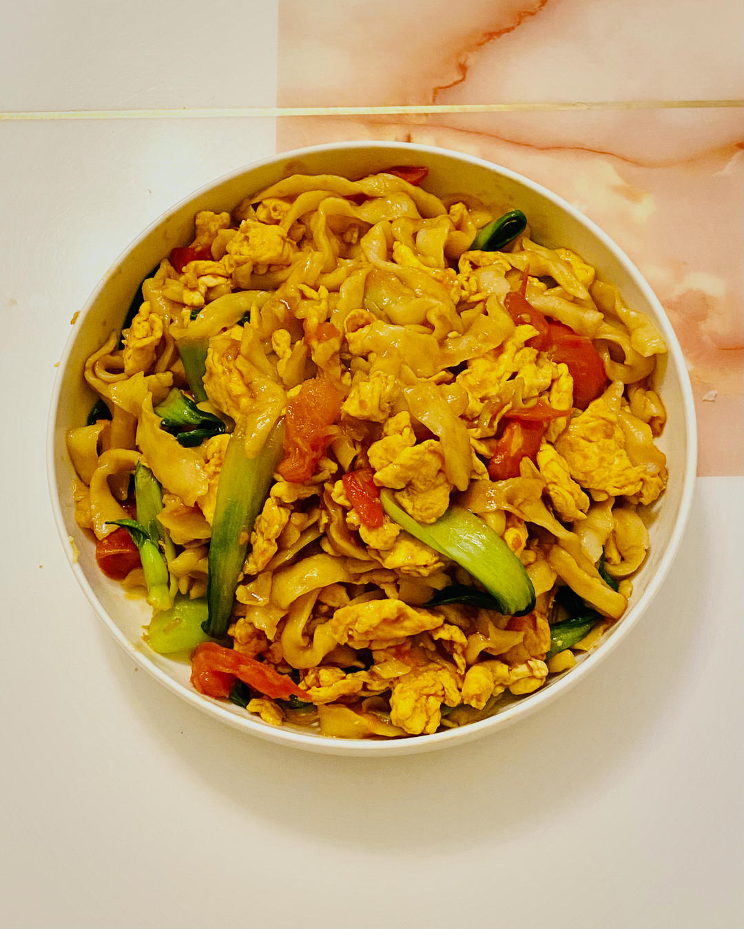 超快手晚餐-西红柿鸡蛋炒面