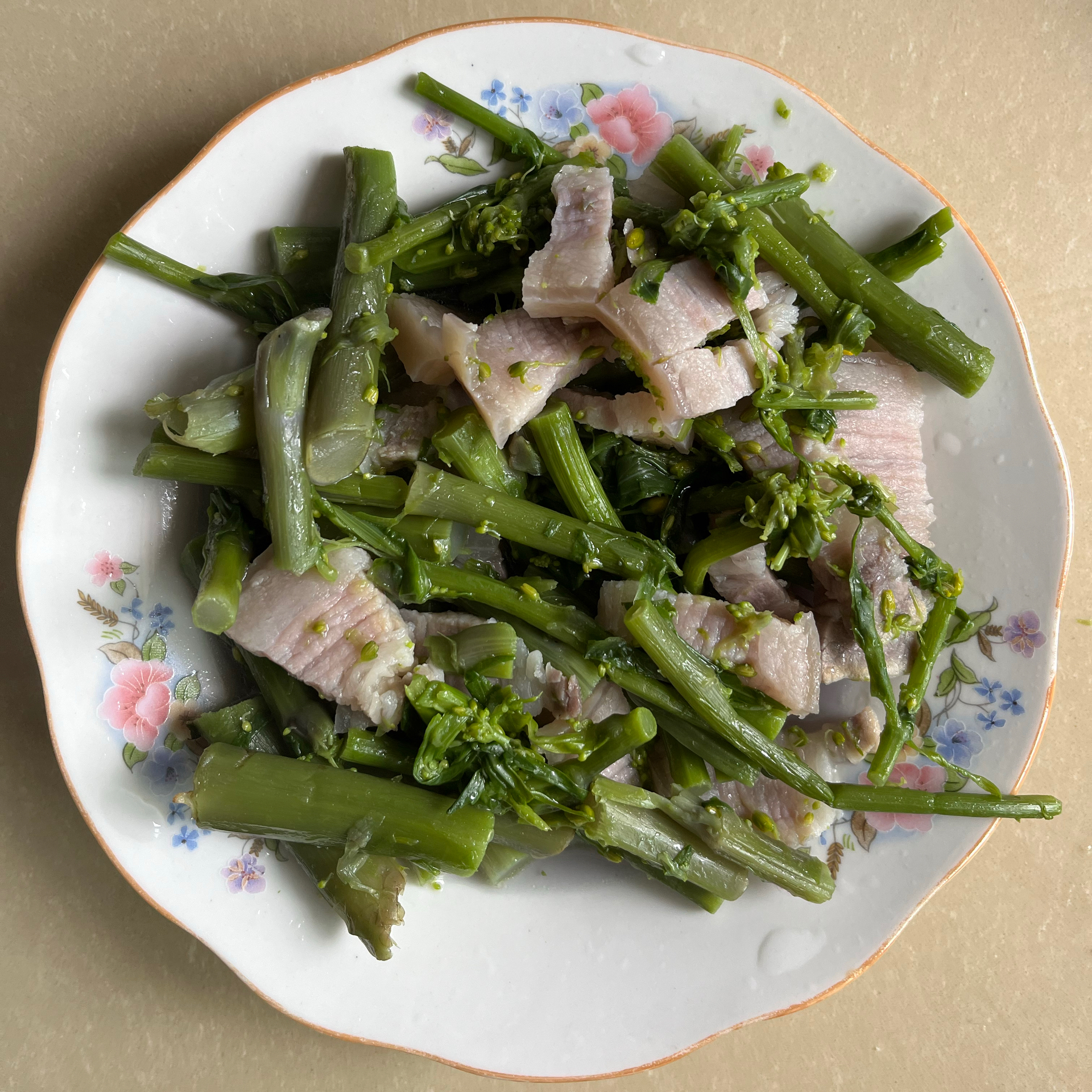 紫菜苔炒咸肉