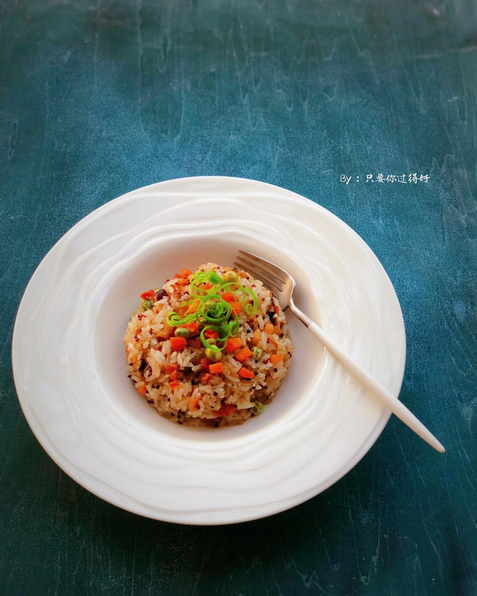 广式生炒糯米饭