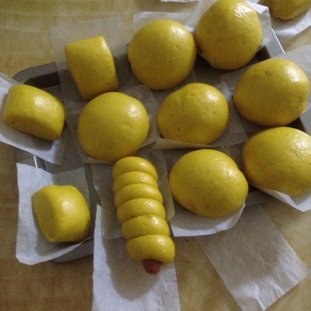 新手也可以--详解如何做出人见人爱、金黄的南瓜馒头