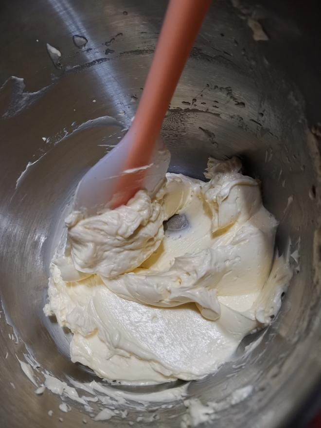 意式奶油霜（蛋白+黄油）的做法
