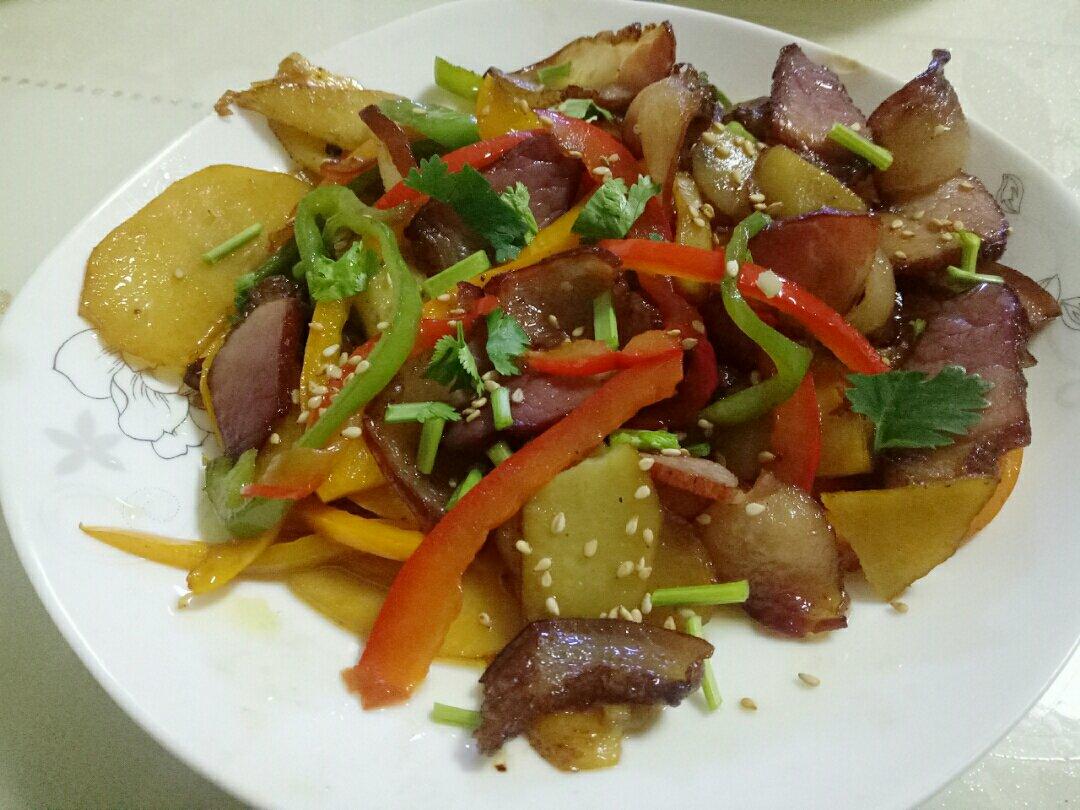 青椒腊肉