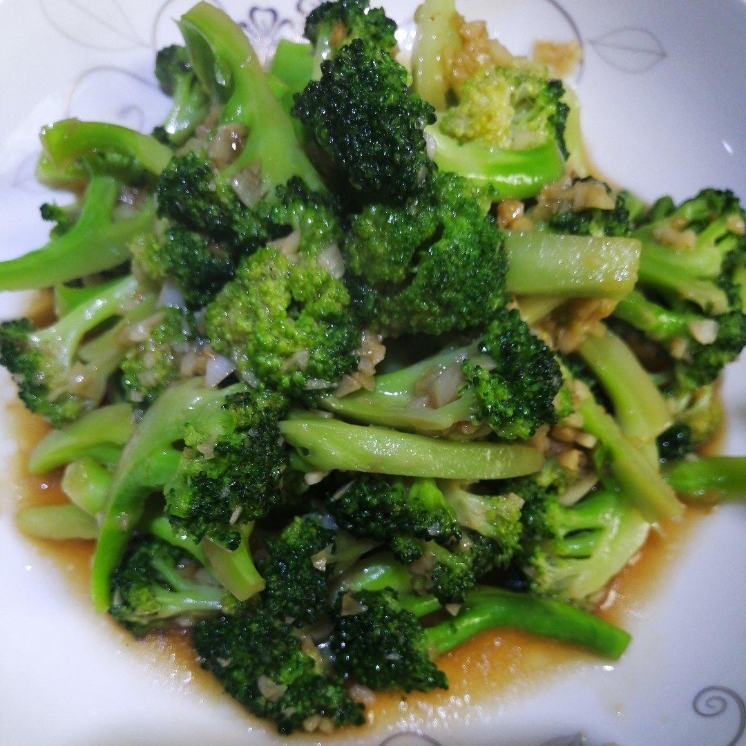 蚝油蒜蓉西兰花